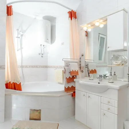 Mama Luci Διαμέρισμα *