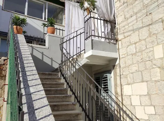 Mama Luci Apartament *